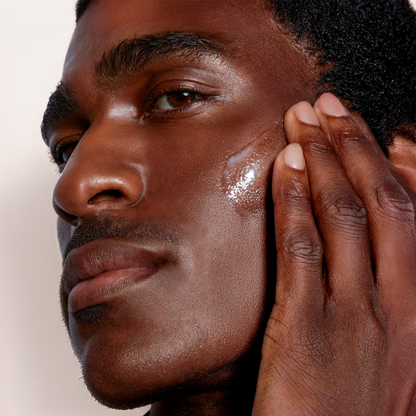 HydraSnail Mucin Essence